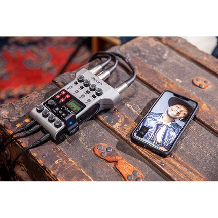Zoom Digital Multitrack Recorder (BTA-2)