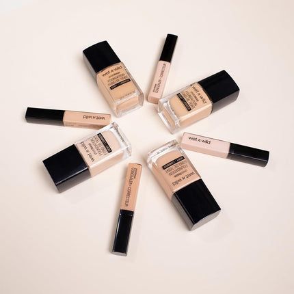 WET N WILD - Photo Focus Dewy Foundation Soft Beige - 0.95 oz (28 ml)
