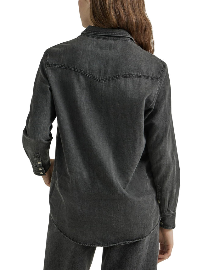 Wrangler Women's Boyfriend Denim Snap Closure Shirt, Nashville, L
