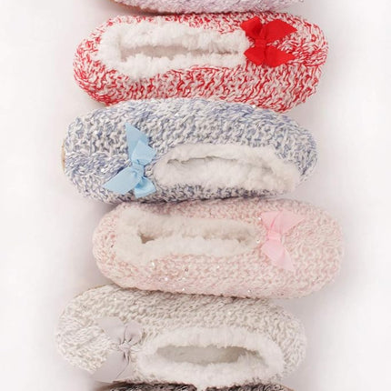BambooMN Chaussons Doux et Chaleureux pour Adultes, Doux au Toucher, Antidérapants, Doublés, Chaussettes Pelucheuses 09 Jaune Doré, 9-10