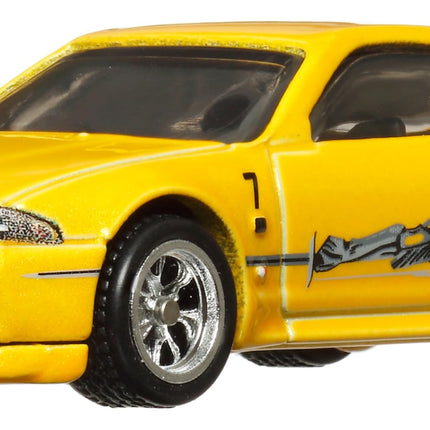 Voitures Hot Wheels, Coffret Premium Fast & Furious, 5 voitures Hot Wheels moulées sous pression à l'échelle 1:64 du premier film Fast, dans une boîte en édition limitée pour les collectionneurs, HKF08