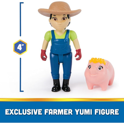 Paw Patrol Skye, Farmer Yumi and Piggie Figures, Kids’ Toys for Boys and Girls Aged 3 and Up