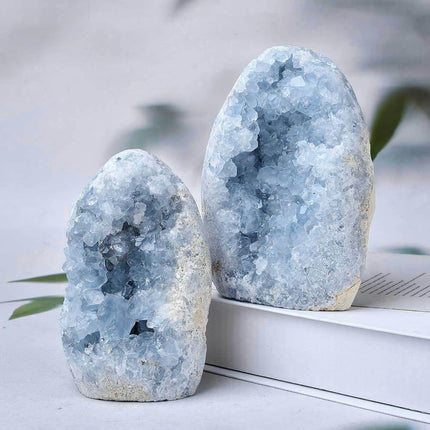 FZBHRO Natural Blue Celestite Cluster Geode Healing Crystal Stone Collection Mineral Specimen Home Office Decor Meditation Gifts 0.4-0.6 Pound