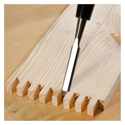 Buck Brothers 120104BC 5/8" Wood Chisel Made in USA, For Paring and Finishing Cuts in Carpentry and Woodworking, Tempered Tool Steel Blade, Mallet-Safe Handle