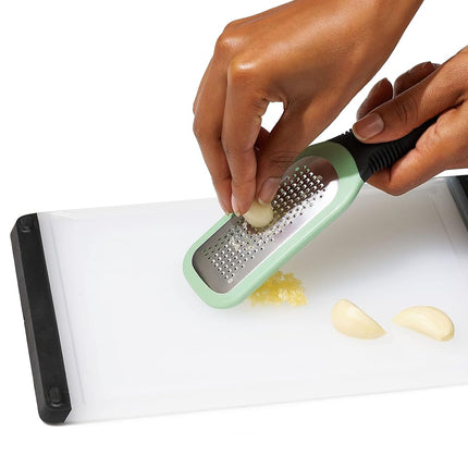 OXO Good Grips Etched Ginger & Garlic Grater