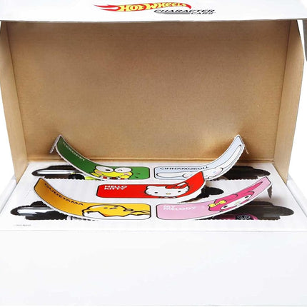 Hot Wheels Hello Kitty and Friends DieCast CHARACTER CARS Set of 5 Car Models - Keroppi Gudetama Cinnamoroll My Melody - Scale 1:64 - Length 5 cm