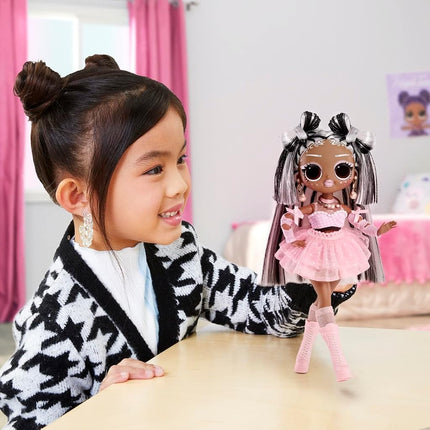 L.O.L. Surprise! OMG Sunshine Makeover Fashion Doll - SWITCHES - Includes Colour Changing Features, Multiple Surprises, and Fabulous Accessories - for Kids Ages 4+