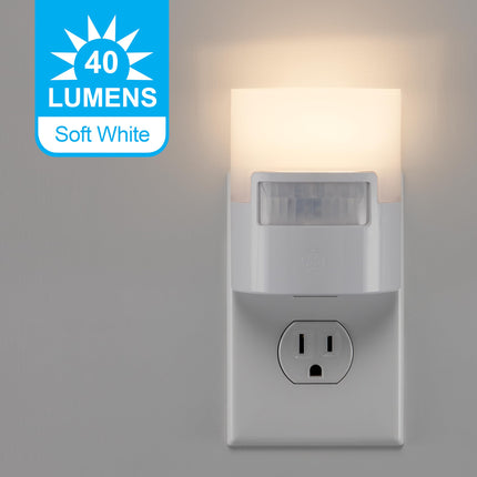 GE 12201 Ultra Brite Motion-Activated LED Light, White