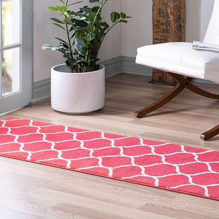 Unique Loom Trellis Frieze Collection Tapis de Couloir Géométrique Moderne Marocain Treillis Framboise (0,61 m x 3,96 m)