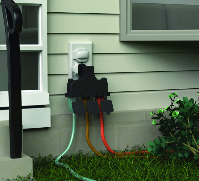 Stanley 31110 PlugMax Outdoor Grounded 3-Outlet Covered Adapter, Black