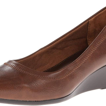 LifeStride Women's Groovy Wedge Pump, darktan, 8 W US