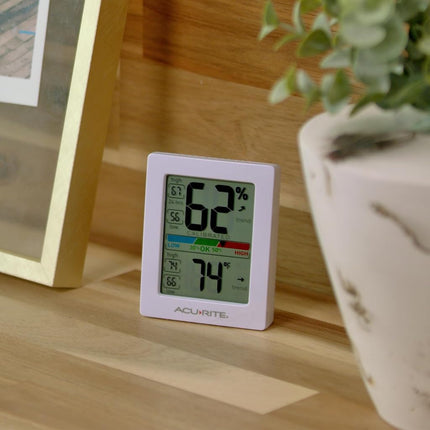 AcuRite Digital Hygrometer with Indoor Monitor and Comfort Scale (01083M) Room Thermometer Gauge with Temperature Humidity, 3 x 2.5 Inches, White