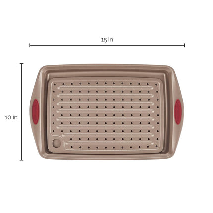 Rachael Ray Juego de 2 sartenes antiadherentes para hornear Cucina con superficie crujiente, color café con leche con mangos de color rojo arándano
