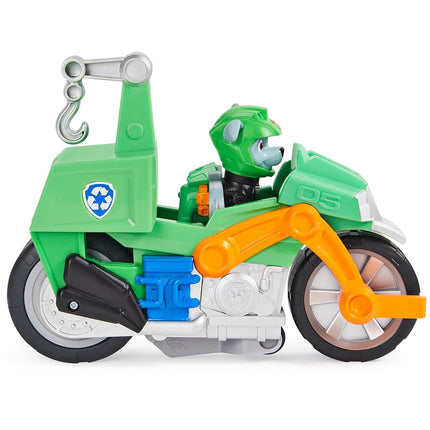 Paw Patrol, Moto Pups Rocky’s Deluxe Pull Back Motorcycle Vehicle with Wheelie Feature and Figure
