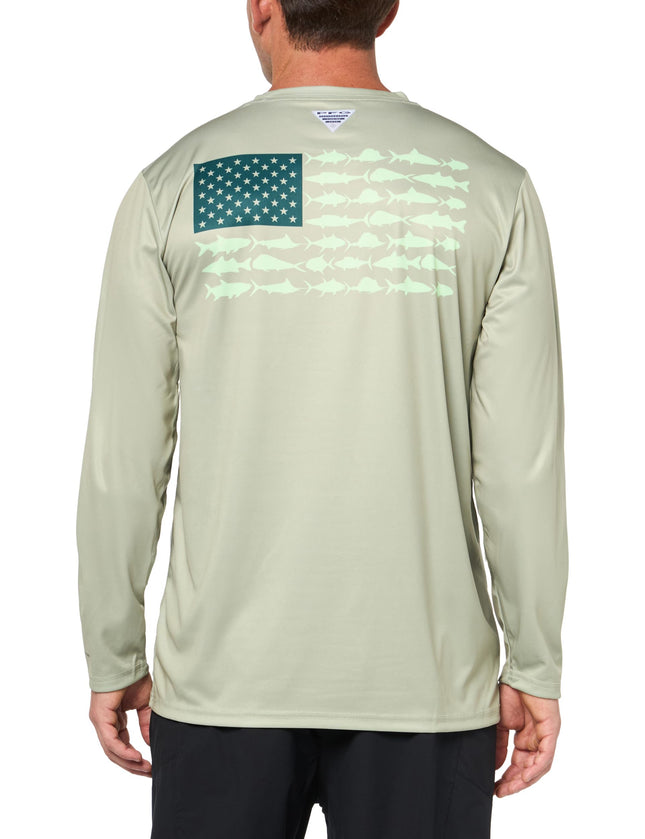 Columbia Men's Terminal Tackle PFG Fish Flag Long Sleeve, Smokey Sage/Key West, X-Small
