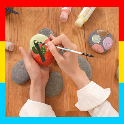 MEEDEN Titanium White & Black Acrylic Paints with Pump Lids, 1/2 Gallon (2L /67.6 oz.) Heavy-Body Non-Toxic Rich Pigment Color, Perfect for Art Class, Wall Painting, Painting Party & Creative DIY