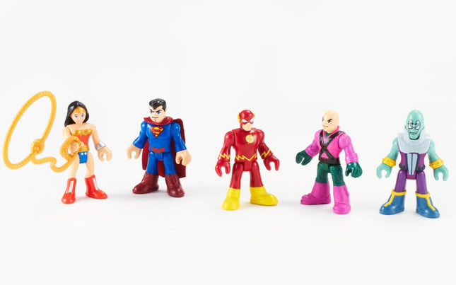 Imaginext BCV33 DC Super Friends Heroes and Villains Action Figures - Superman Flash Wonder Woman