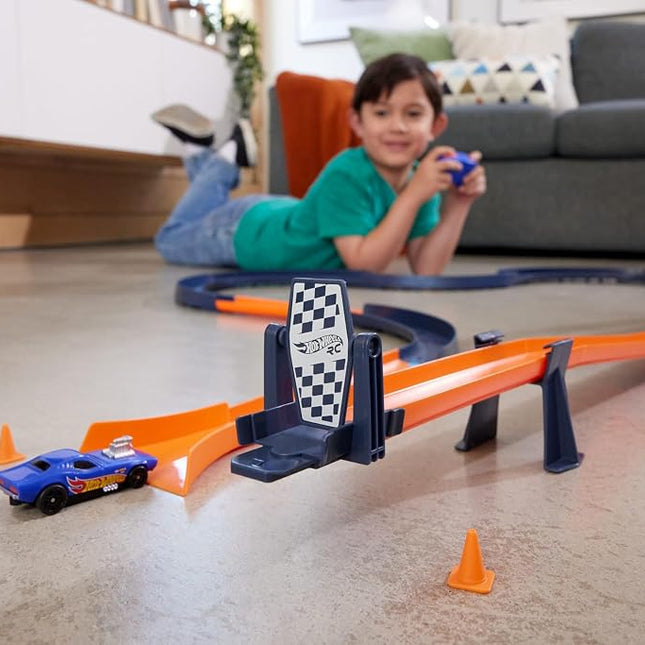 Hot Wheels RC Speed Challenge Track Set & Remote-Control Toy Car