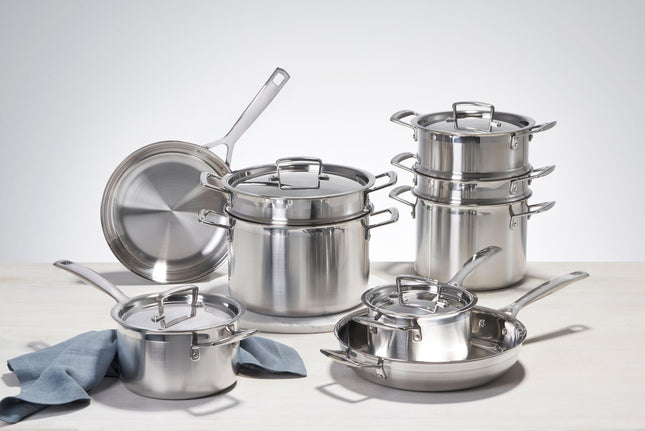 Cacerola con tapa de acero inoxidable de tres capas de 2,8 litros Le Creuset