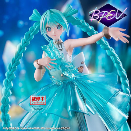 BANPRESTO Emeraldgem BP29326P Hatsune Miku Evolve Clearluxe, 28 cm, Multicoloured, Collectible Figure, Ideal for Anime Fans
