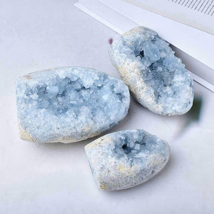 FZBHRO Natural Blue Celestite Cluster Geode Healing Crystal Stone Collection Mineral Specimen Home Office Decor Meditation Gifts 0.4-0.6 Pound
