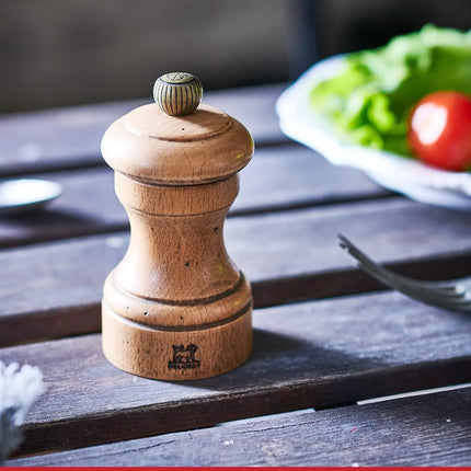 PEUGEOT - Bistro 10 cm Pepper Mill - Classic Grind System - Made with PEFC Certified Wood - Lifetime Guaranteed Mechanism - Made in France - Antique Colour