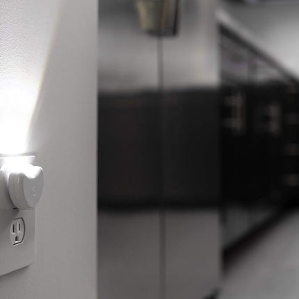 GE 10202 Half Moon Automatic Led Night Light (2 Pk.), White by GE