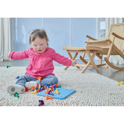 edxeducation Geo Pegs and Peg Board Set | 36 Pegs in 3 Shapes and 6 Colours + 3 Laces | Ages 18m+ | Homeschooling Supplies for Preschool Activities