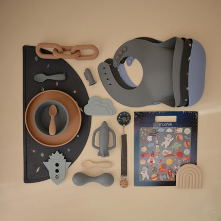 mushie Silicone Bib, Powder Blue