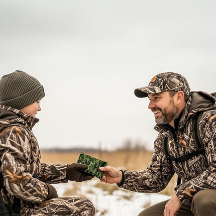 IRIS USA Hand Warmers, Extra Large - 30 Individual Warmers, Up to 18-Hour Heat Packs for Hot Hands Feet & Body, Unique Camo Pattern, Disposable Portable Pocket Warmers Bulk for Camping Skiing Outdoor