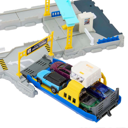 Matchbox Cars Playset Ferry Port Set - Retractable Ferry on Wheels, Cars and Kids Activated Features - Includes 1 Land Rover - HMH29