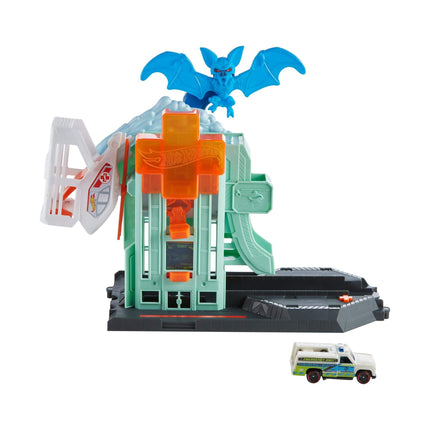 Hot Wheels Bat Blitz Hospital Attack Play Set