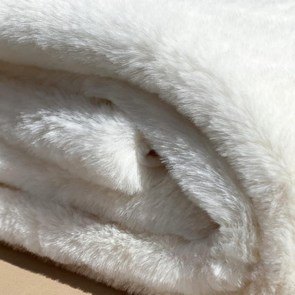 ORINOVA White Washable Furry Area Rug Runner Faux Bunny Fuzzy Fur Rugs for Bedroom Living Room 60x180cm Rug Runners for Hallways Room Decor