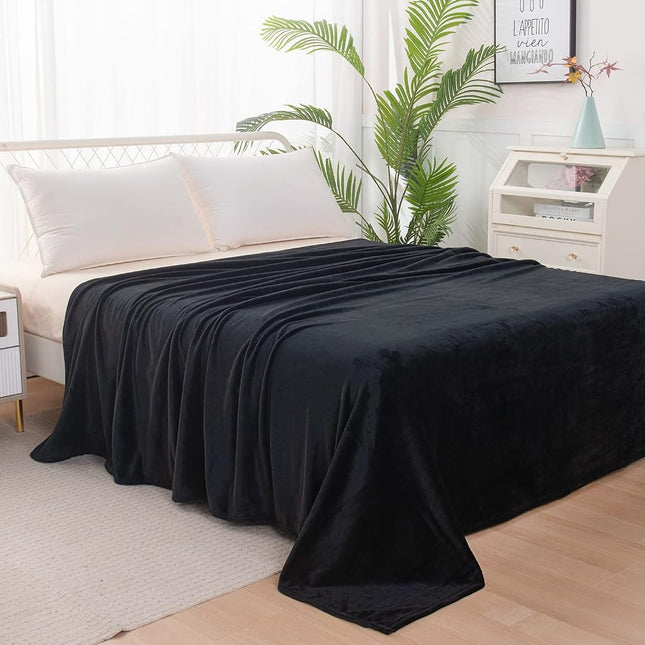 Elegant Comfort Luxury Velvety Feel Blanket, All-Season Lightweight Blanket, Ultra Plush, Soft, Cozy-Fuzzy Flannel Fleece for Couch, Sofa, Bed, Travel, Solid Design, King/California King, Black
