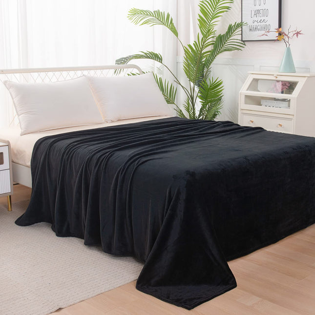 Elegant Comfort Luxury Velvety Feel Blanket, All-Season Lightweight Blanket, Ultra Plush, Soft, Cozy-Fuzzy Flannel Fleece for Couch, Sofa, Bed, Travel, Solid Design, King/California King, Black