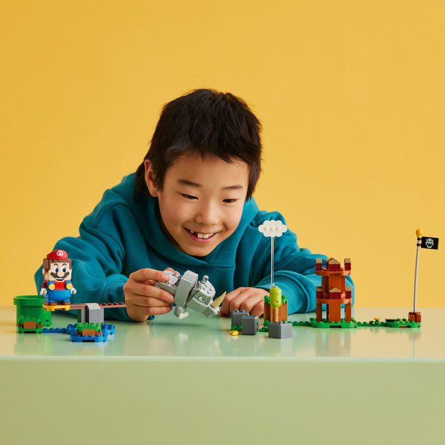 Set de expansión LEGO Super Mario Rambi el Rinoceronte 71420, set de construcción de juguete inspirado en el juego para combinar con un Pack Inicial, este juguete coleccionable de Super Mario Bros es un gran regalo para niños a partir de 7 años