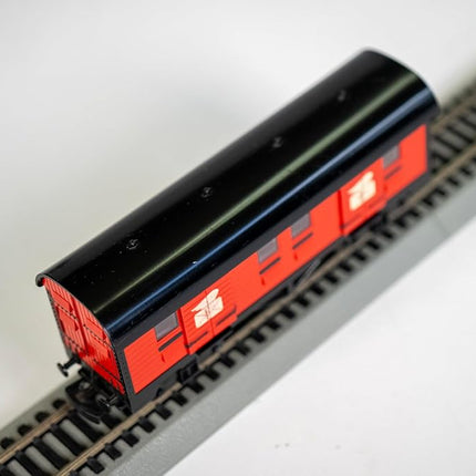 Bachmann Trains - Thomas & Friends Mail CAR - RED - HO Scale