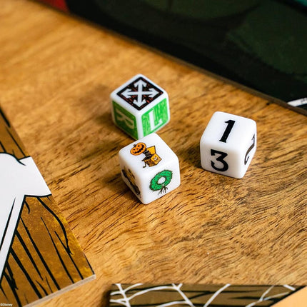 USAopoly The Nightmare Before Christmas Merry Madness