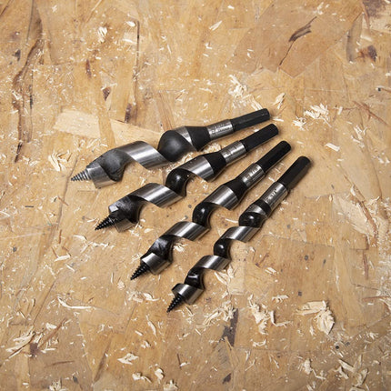 Klein Tools 53404 Steel Ship Auger Bit with Screw Point, 7/8-Inch Bit x 4-Inch Twist Length for Drilling Through Wood with Nails