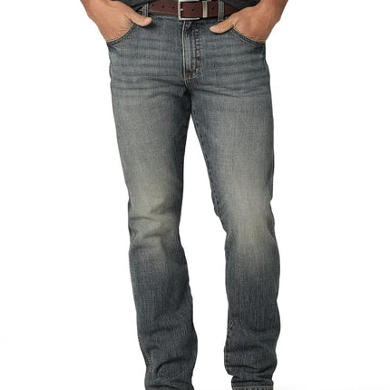 Wrangler Jean Retro de Hombre Corte Ajustado Pierna Recta, Elástico Dark Knight, 42W x 34L
