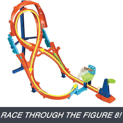 Hot Wheels Track Set with 1 Hot Wheels Car, Tall Figure-8 Track for Race & Stunting, Connects to Other Hot Wheels Tracks, Folds for Convenient Storage