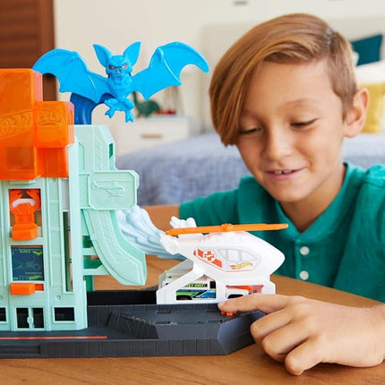 Hot Wheels Bat Blitz Hospital Attack Play Set