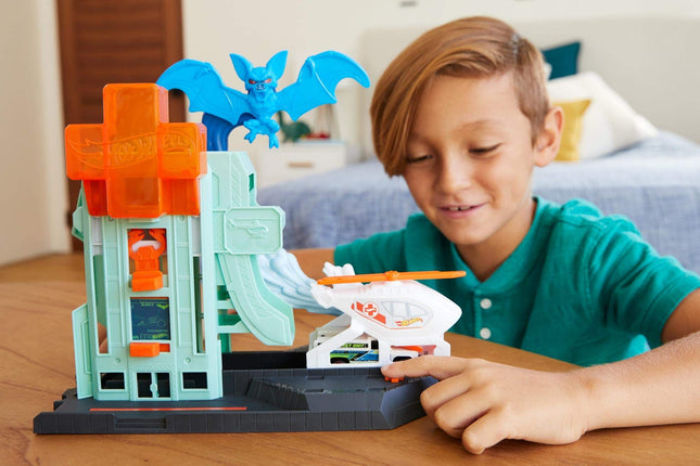 Hot Wheels Bat Blitz Hospital Attack Play Set