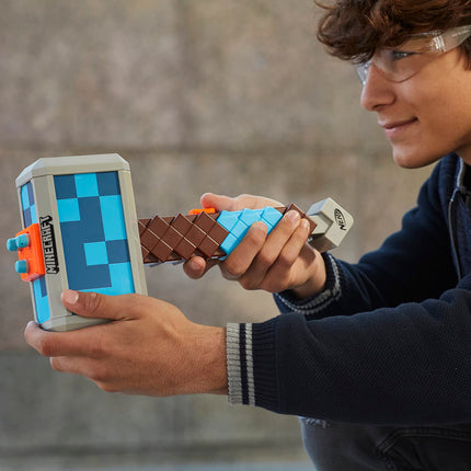 Nerf Minecraft Stormlander Hammer Dart Shooter 3 Dart Shooter Includes 3 Official Nerf Elite Darts Multicoloured