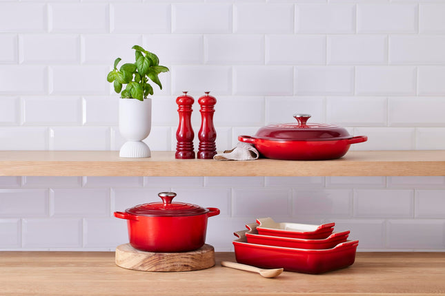 Le Creuset Heritage Rectangular Dish, Stoneware, 26 cm, 2.4 litres, Cerise, 71102260600001