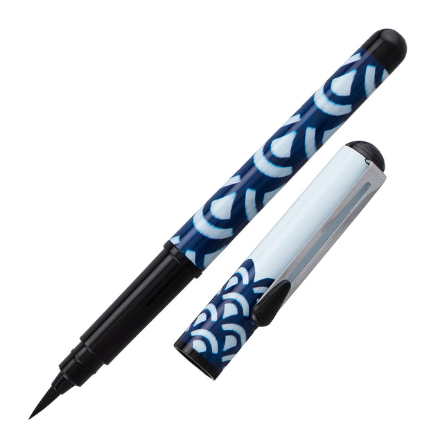 Pinceau-feutre de poche Pentel Arts Édition Limitée, stylo pinceau à encre, enveloppe indigo (GFKP3F3BPA)