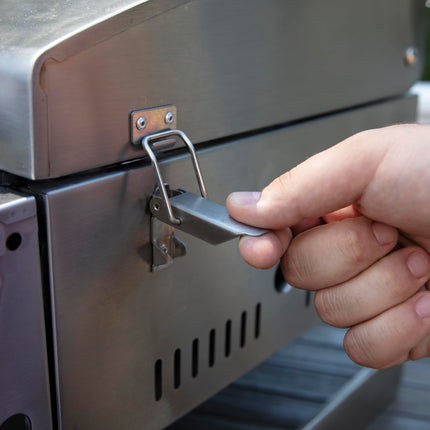 Parrilla de gas propano portátil de mesa Cuisinart Chef's Style con quemadores dobles (20,000 BTU en total), parrilla pequeña de acero inoxidable para acampar, portones traseros y barbacoas (CGG-306C)