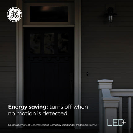 Bombillas LED con sensor de movimiento GE LED+, 12W, luces de seguridad para exteriores, luz diurna, bombillas A21, excelentes regalos de Navidad para hombres, regalos navideños para mujeres, regalos perfectos para papá (paquete de 2)