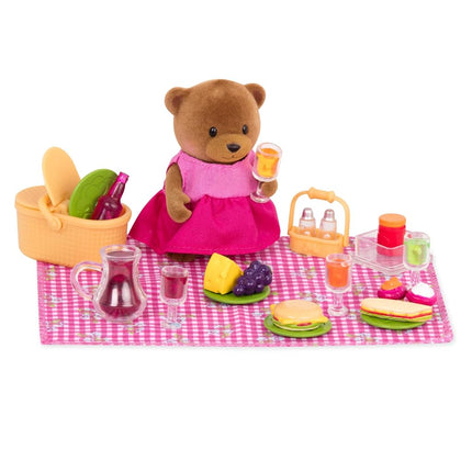 Li'l Woodzeez Picnic Playset, 29 Pieces with Bear, Basket & Blanket, Themed