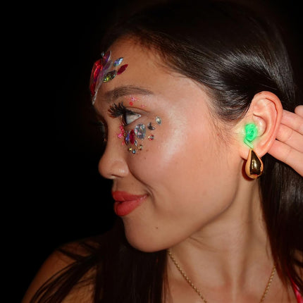 Eargasm Afterglow Earplugs for Smaller Ears - Luminous Earplugs for Concerts, Music Festivals, Musicians and Nightlife - Reusable Hearing Protection with Noise Reduction Up to 21dB